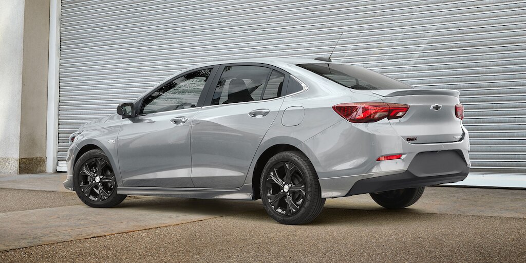 Encuentra kits de accesorios para darle un estilo deportivo o aventurero a tu Chevrolet Onix 2025, sedán