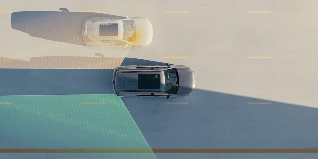 Chevrolet Traverse 2024, camioneta de nueva generación con alertas de punto ciego y sensor de proximidad en espejos laterales