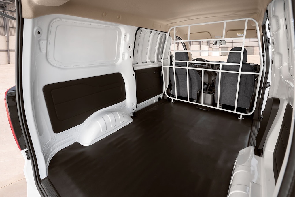 Tapete para el área de carga de furgoneta Chevrolet Tornado Van 2024